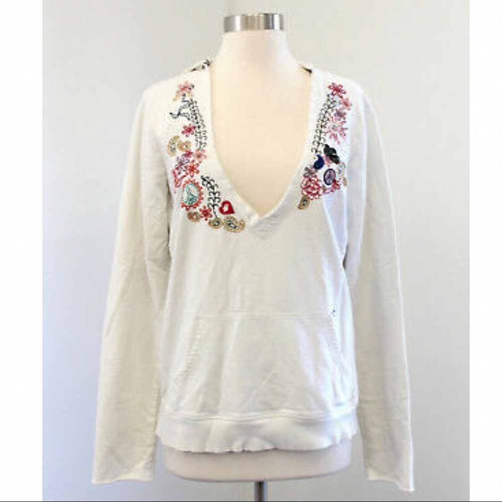 Lucky Brand 🍀 Embroidered Hooded Sweatshirt CUTE
